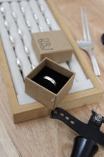 Load image into Gallery viewer, Fork Prong Ring | Midi Ring
