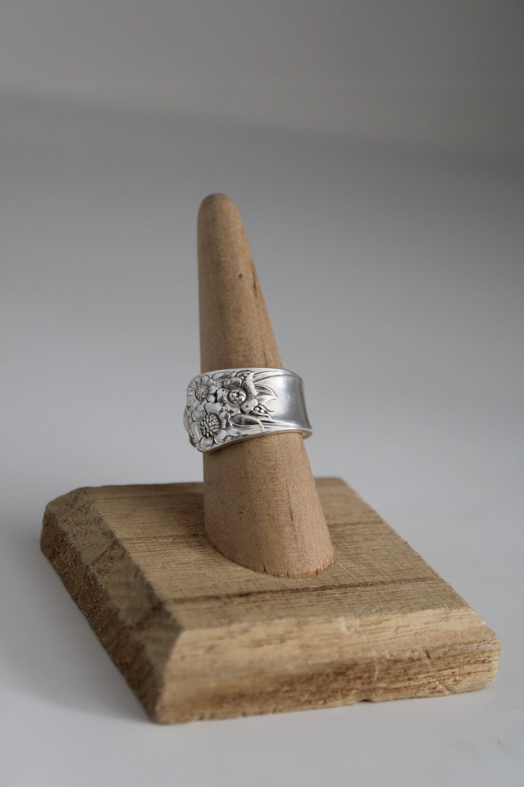 Size 8 Spoon Ring