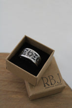 Load image into Gallery viewer, Spoon Ring | Sunflower
