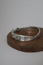 Load image into Gallery viewer, Spoon Bracelet
