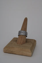 Load image into Gallery viewer, Size 9 Spoon Ring
