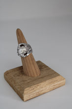 Load image into Gallery viewer, Size 5.5/6 Spoon Ring
