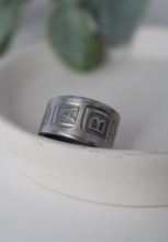 Load image into Gallery viewer, Vintage Baby Ring | Size 6
