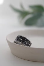 Load image into Gallery viewer, Spoon Ring | Artic
