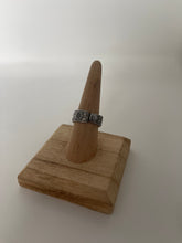 Load image into Gallery viewer, Size 7.5/8 Spoon Ring
