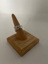 Load image into Gallery viewer, Size 7/7.5 Spoon Ring
