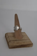 Load image into Gallery viewer, Spoon Ring | Treasure | Silver plated

